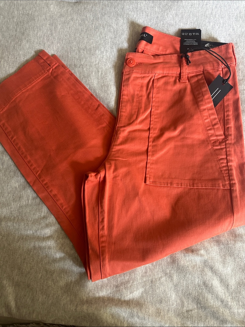 Liverpool Women's Orange Cropped Utility Pants